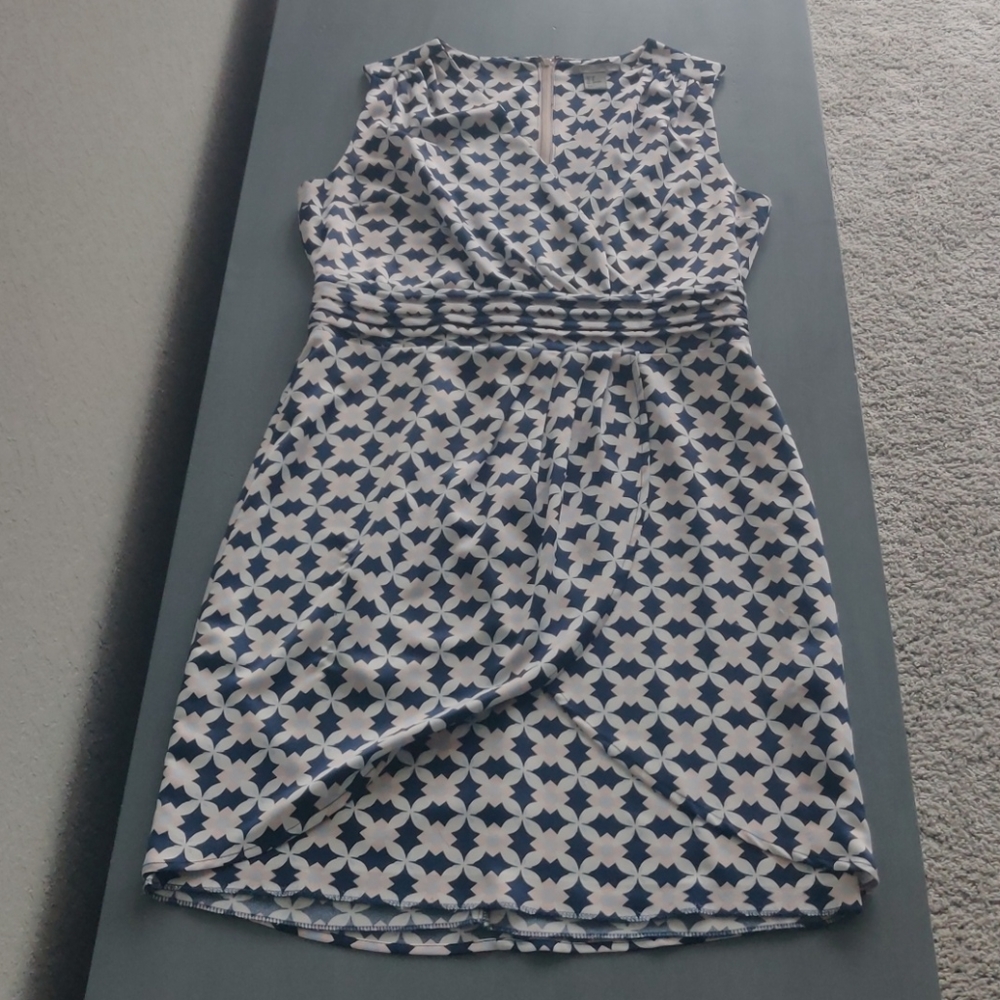 Light Patterned Dress - image 1